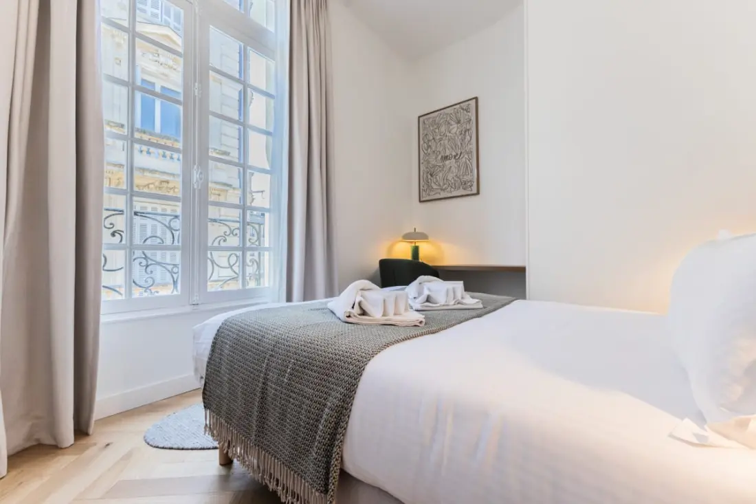 Appartement 2 Chambres En Duplex, Clim, Centre Ville