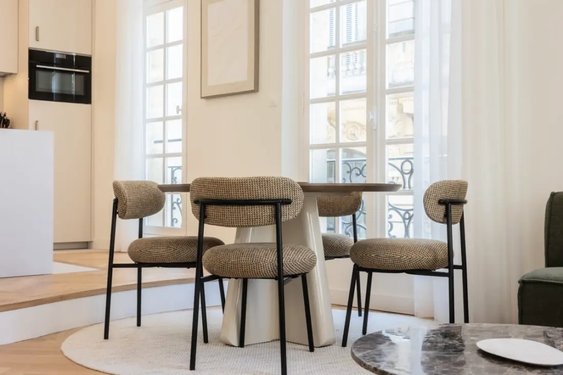 Appartement 2 Chambres En Duplex, Clim, Centre Ville
