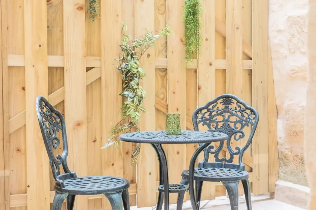 Appartement Avec Clim &amp; Patio, Coeur Des Chartrons
