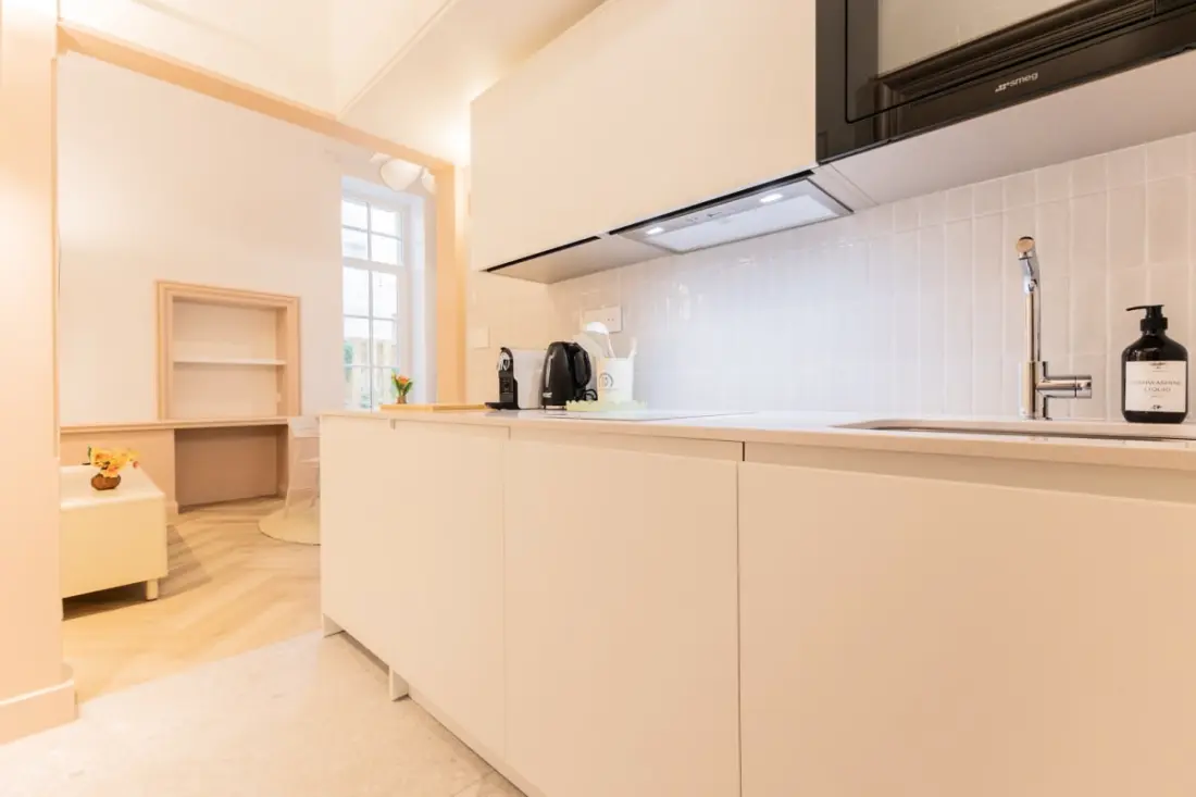 Appartement Avec Clim &amp; Patio, Coeur Des Chartrons
