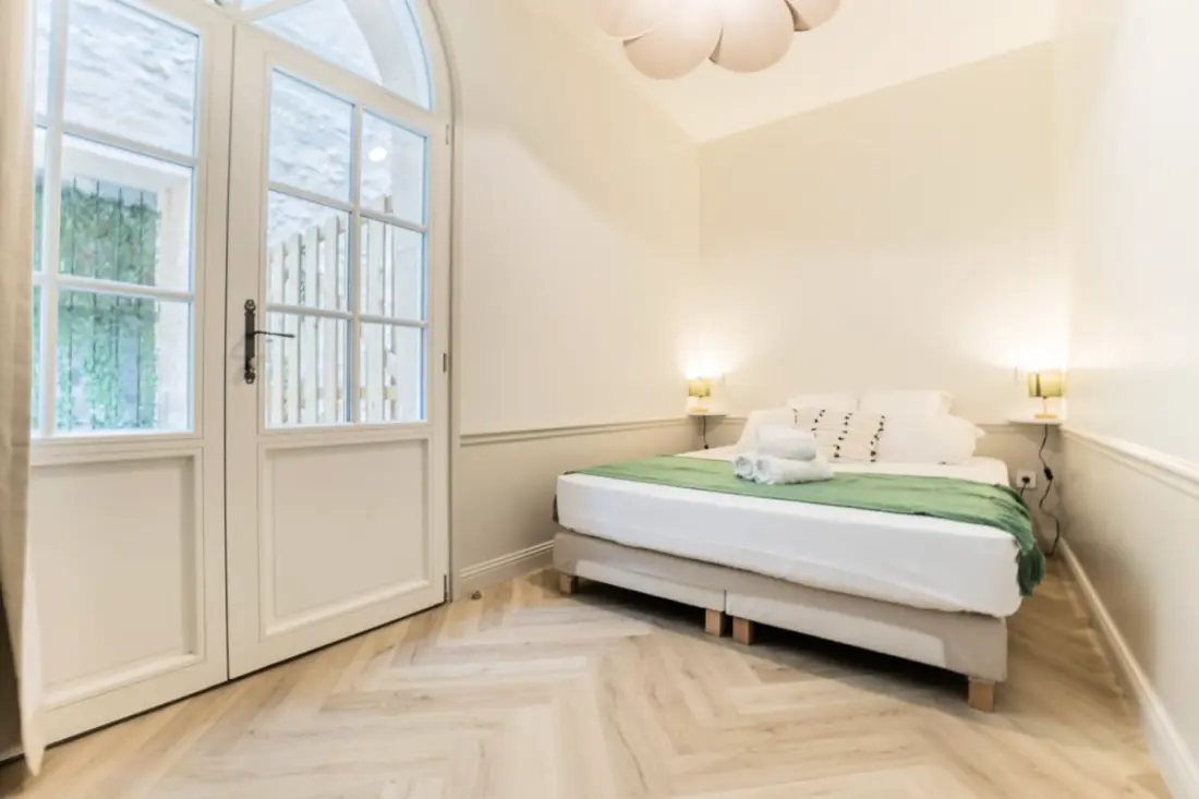 Appartement Avec Terrasse &amp; Clim, Cœur Chartrons