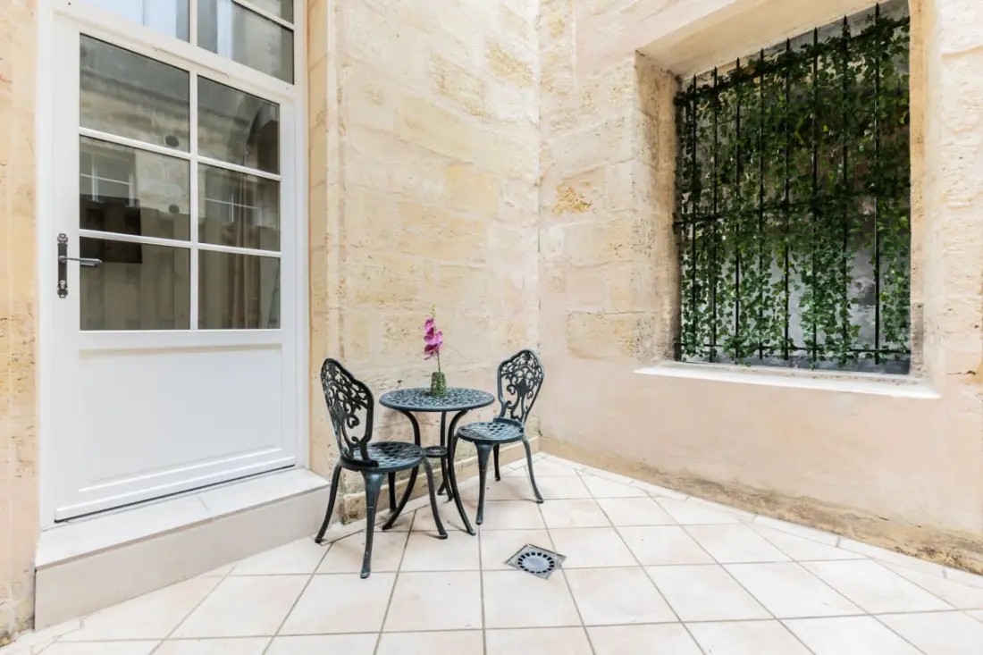 Appartement Avec Terrasse &amp; Clim, Cœur Chartrons