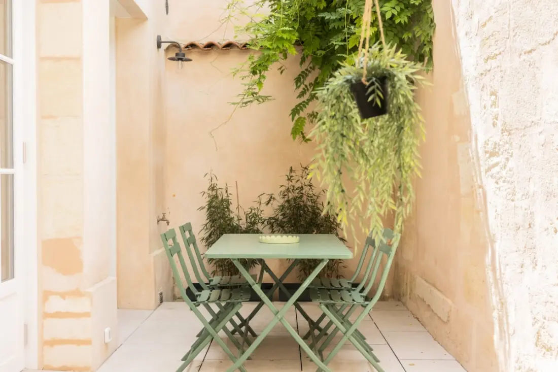 Appartement Avec Terrasse &amp; Clim, Cœur Chartrons