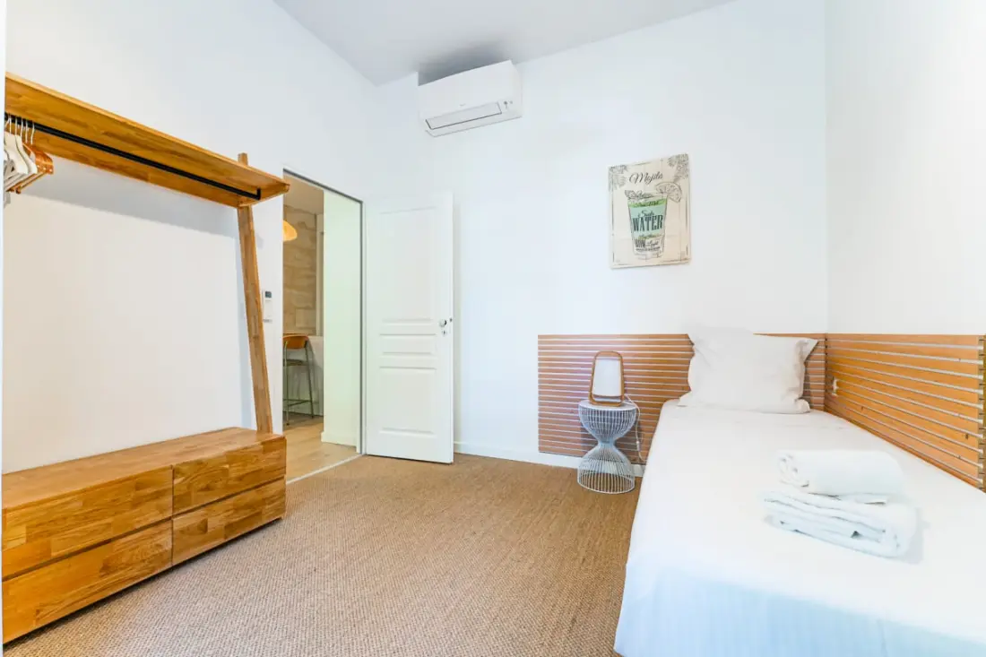 Appartement Charmant Et Lumineux De 60 M² Situé Sur La Rive Droite