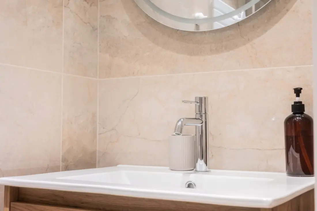 Appartement De Luxe 3 Chambres En Hyper Centre, Climatisation, Ascenseur