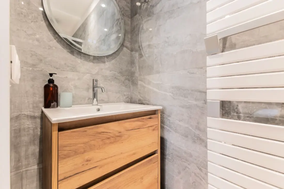 Appartement De Luxe 3 Chambres En Hyper Centre, Climatisation, Ascenseur