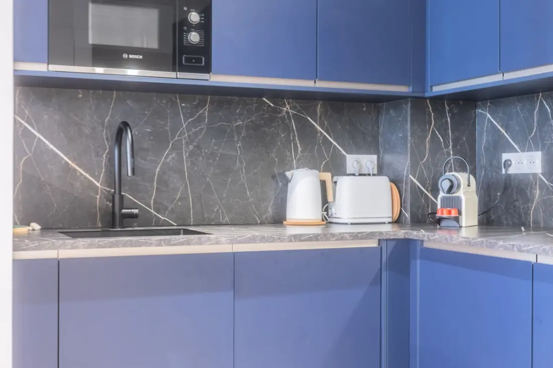 Appartement De Luxe 3 Chambres En Hyper Centre, Climatisation, Ascenseur