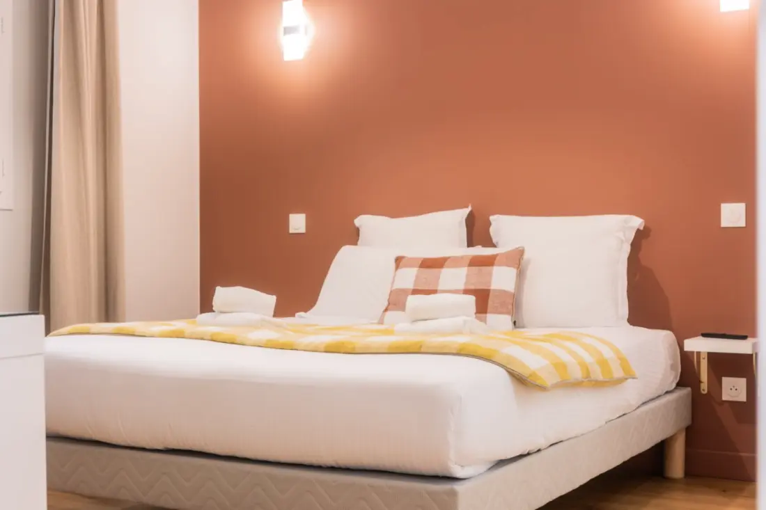 Appartement De Luxe 3 Chambres En Hyper Centre, Climatisation, Ascenseur