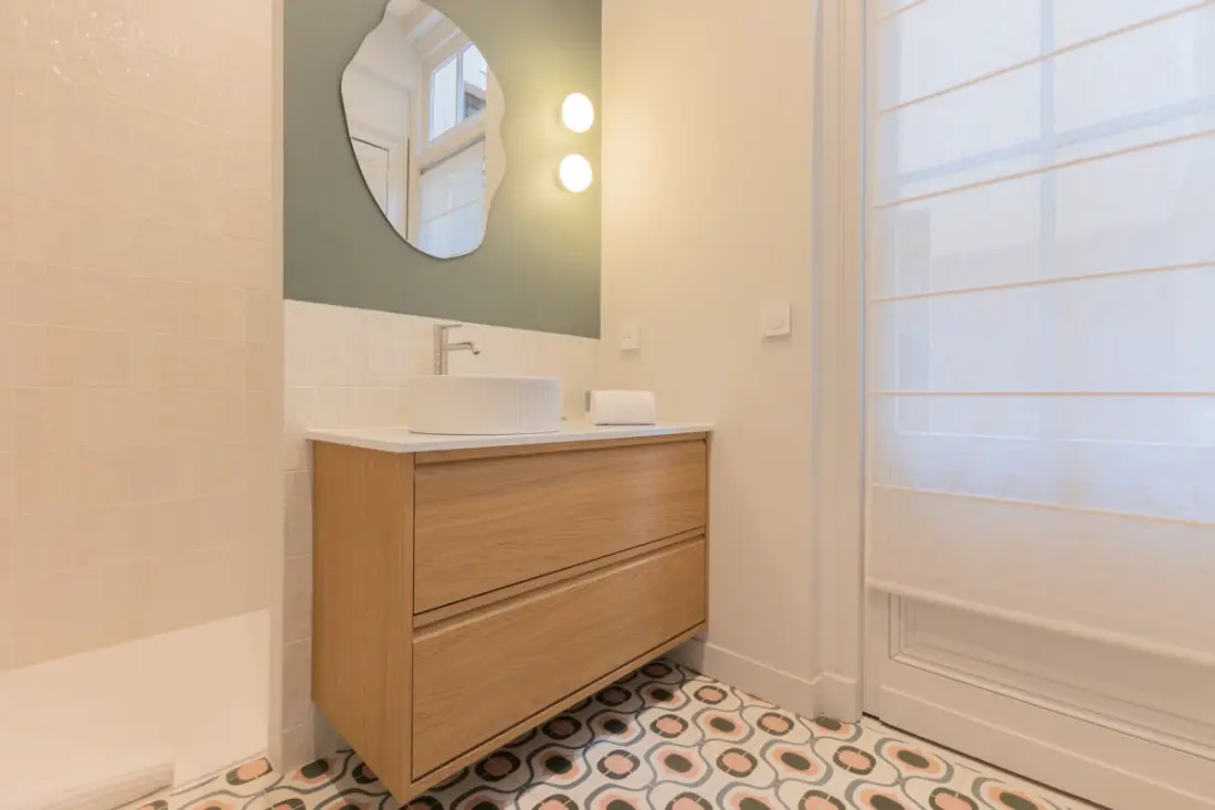Appartement De Luxe 3 Chambres Hyper Centre, Climatisation, Balcon