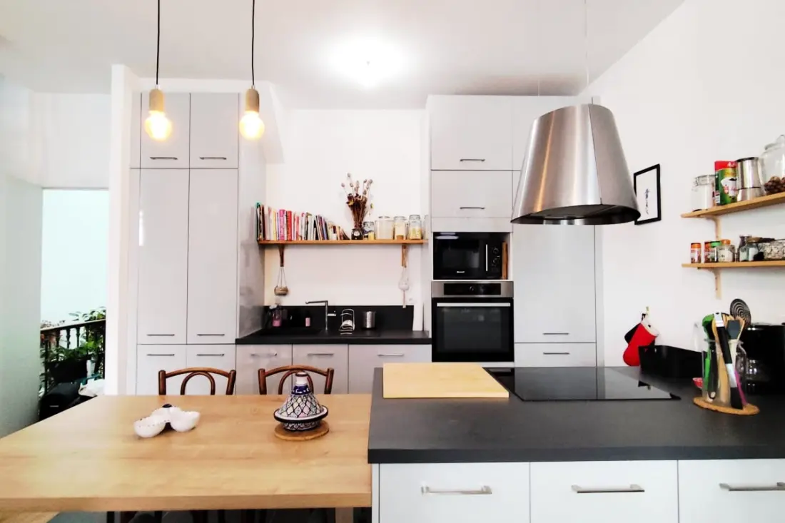 Appartement Lumineux Et Chaleureux à Bordeaux
