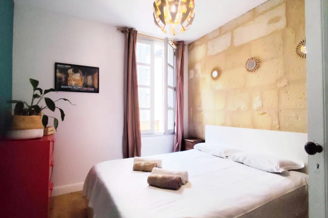 Appartement Lumineux Et Chaleureux à Bordeaux