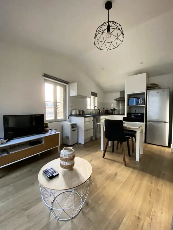 Appartement Pour 2 Personnes En Duplex Avec Terrasse Et Parking