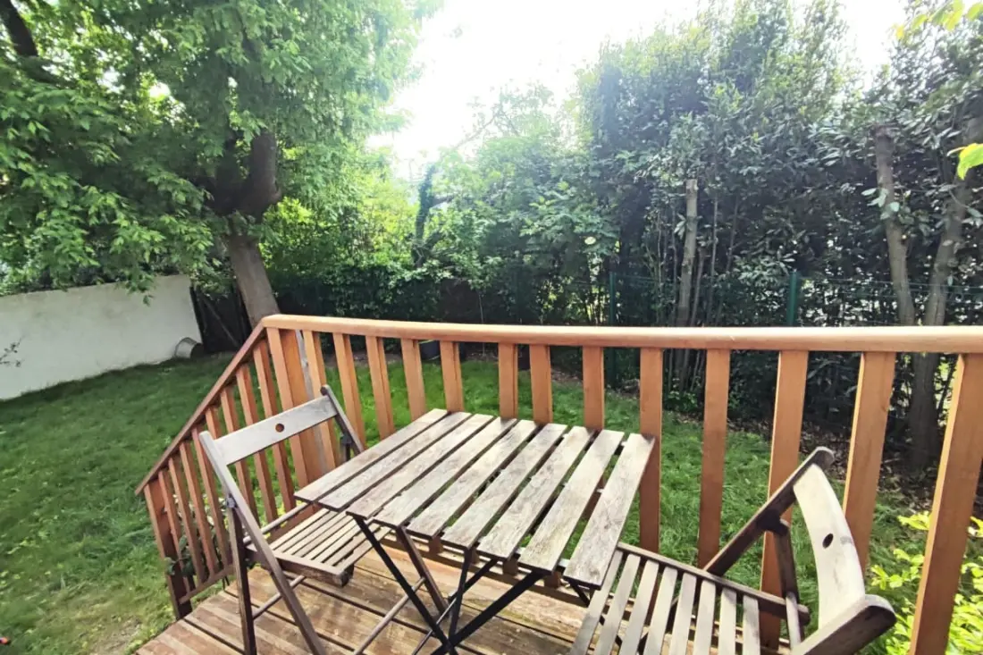 Appartement Spacieux Avec Jardin Et Parking
