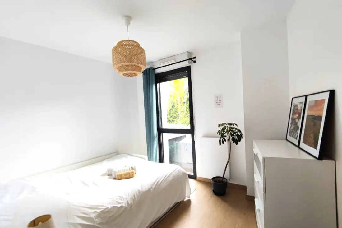 Appartement Spacieux Avec Jardin Et Parking