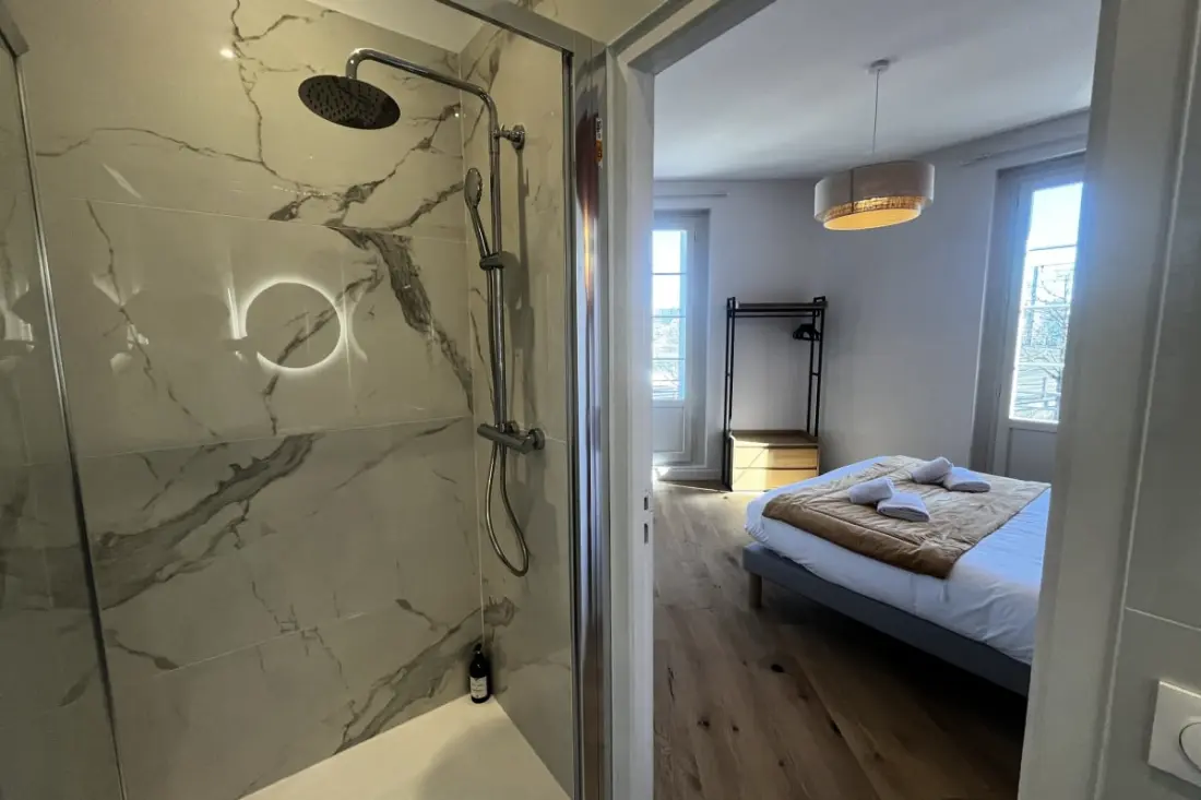 Appartement T3 Pour 4 Personnes, Climatisation, Terrasse - Gare Saint-jean