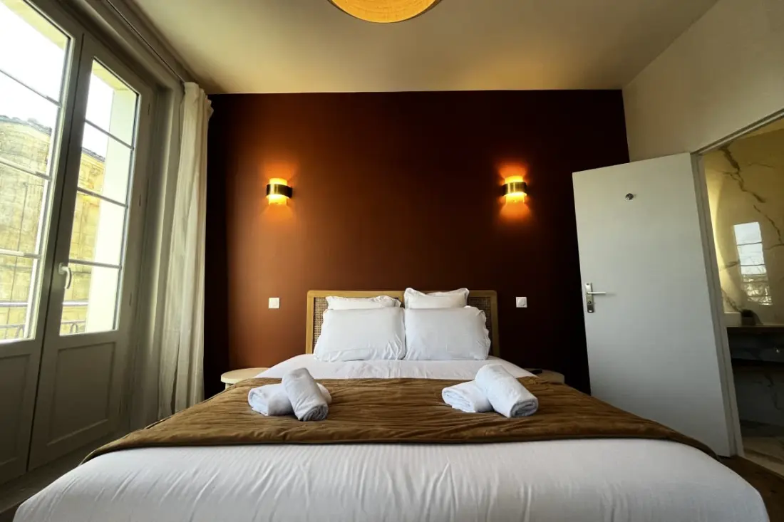 Appartement T3 Pour 4 Personnes, Climatisation, Terrasse - Gare Saint-jean