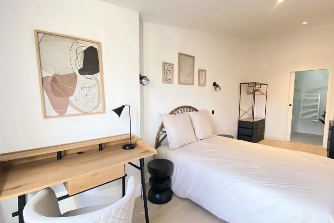Duplex Prestigieux Au Cœur Du Triangle D’or