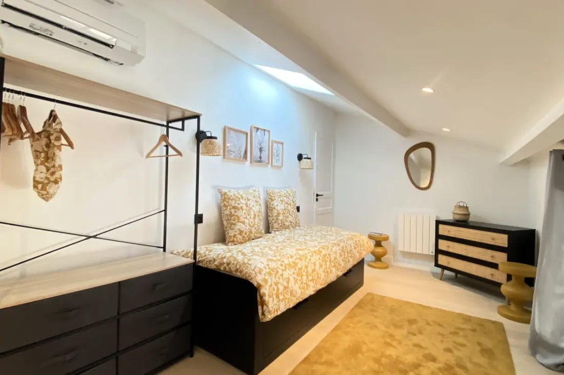 Duplex Prestigieux Au Cœur Du Triangle D’or