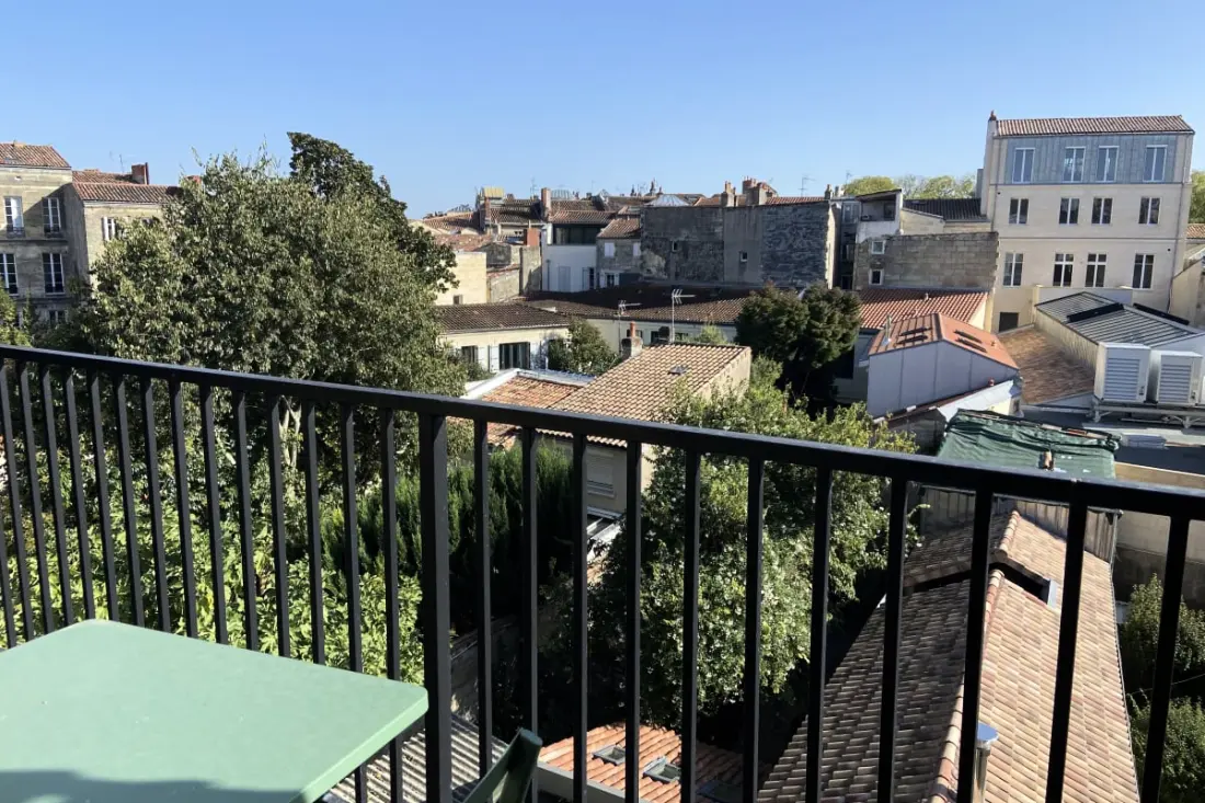 Duplex Prestigieux Au Cœur Du Triangle D’or