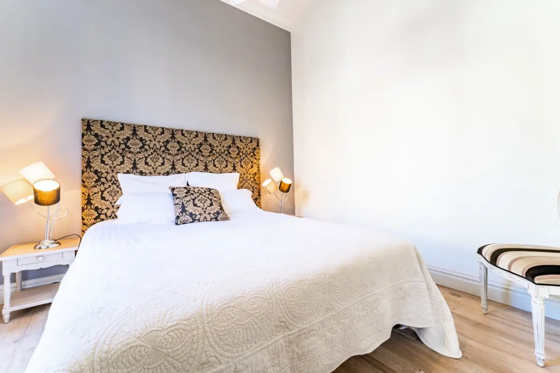 Élégant Appartement Au Cœur Du Quartier Historique Saint-michel
