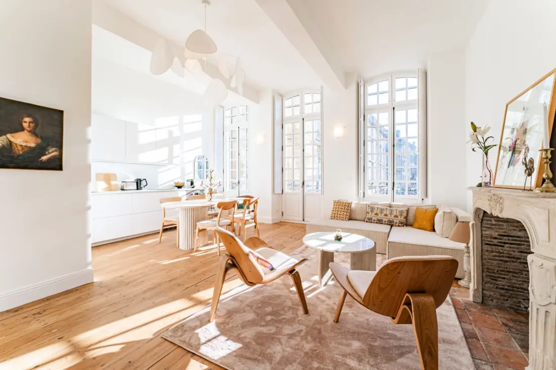 Élégant Appartement Place Du Parlement Pour 2 Personnes