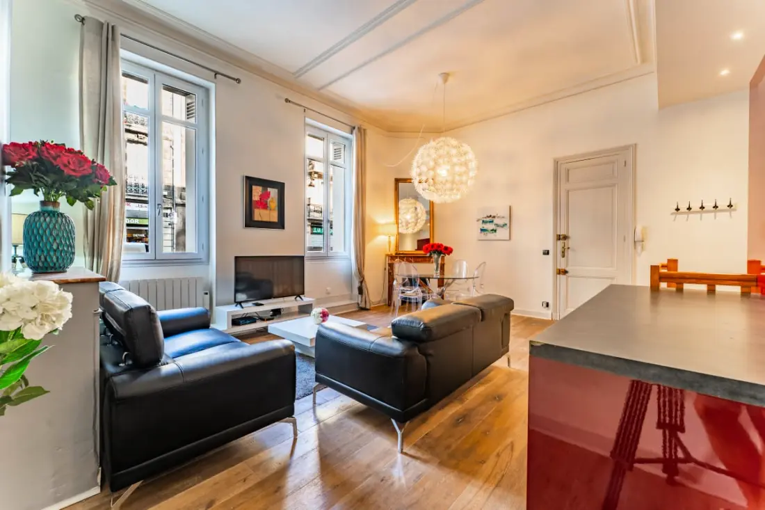 Magnifique  Appartement Au Cœur Du Quartier Historique Saint-michel