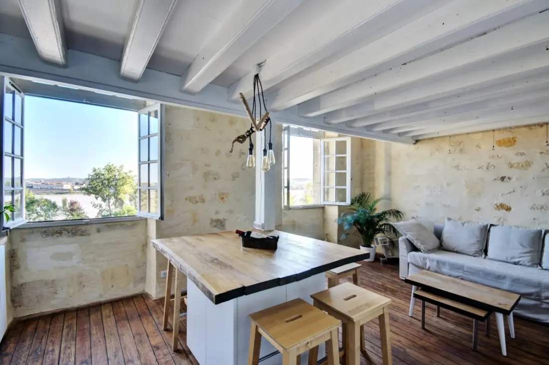 Magnifique Duplex Historique Avec Vue à Bordeaux