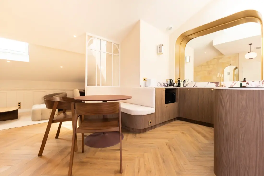 Maison Ingwë - Appartement Avec Terrasse Place Gambetta