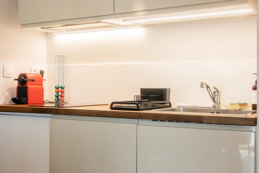 Appartement à La Belle Pierre Et Lumineux Pour 4 Situé Dans L'hypercentre