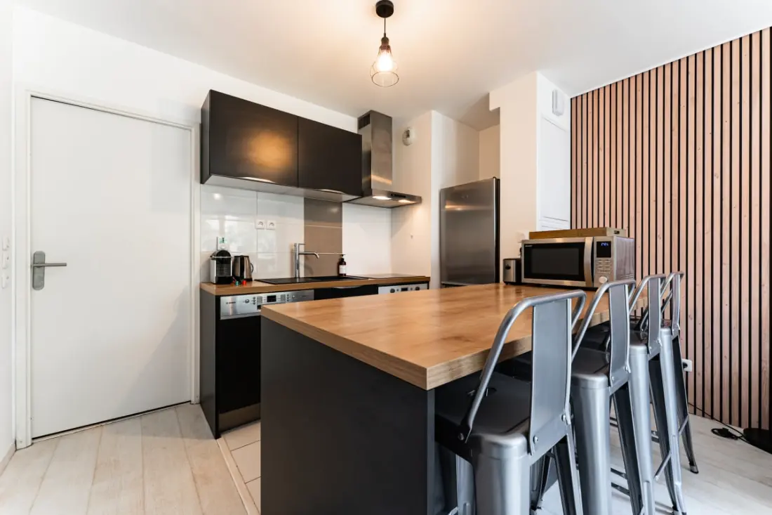 Appartement Moderne Pour 4 Avec Parking Et Clim, Proche Cité Du Vin