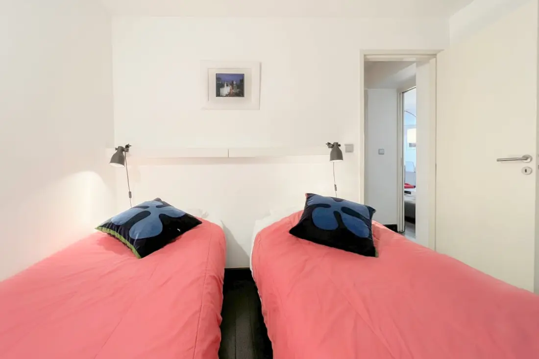 Appartement De Haut Standing Authentique Situé Au Coeur Du Triangle D'or