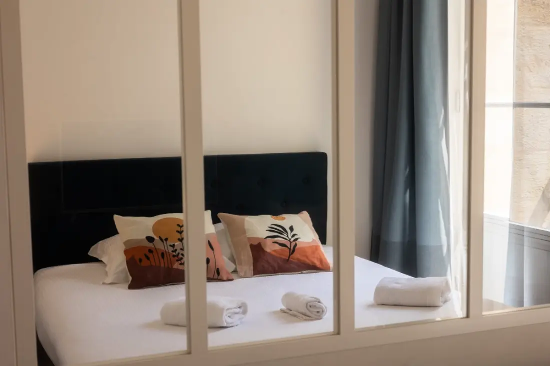 Appartement Lumineux à La Pierre Bordelaise, Plein Centre Pour 4 Personnes