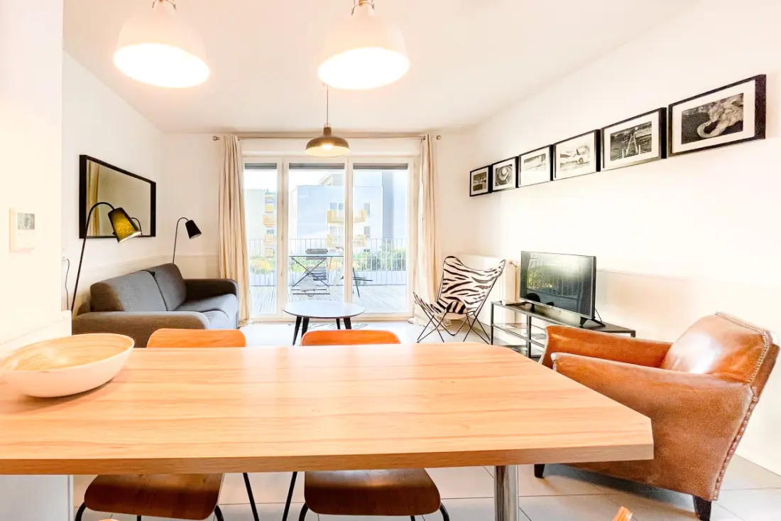 Appartement Rayonnant Et Moderne Très Bien Situé, Proche De La Cité Du Vin