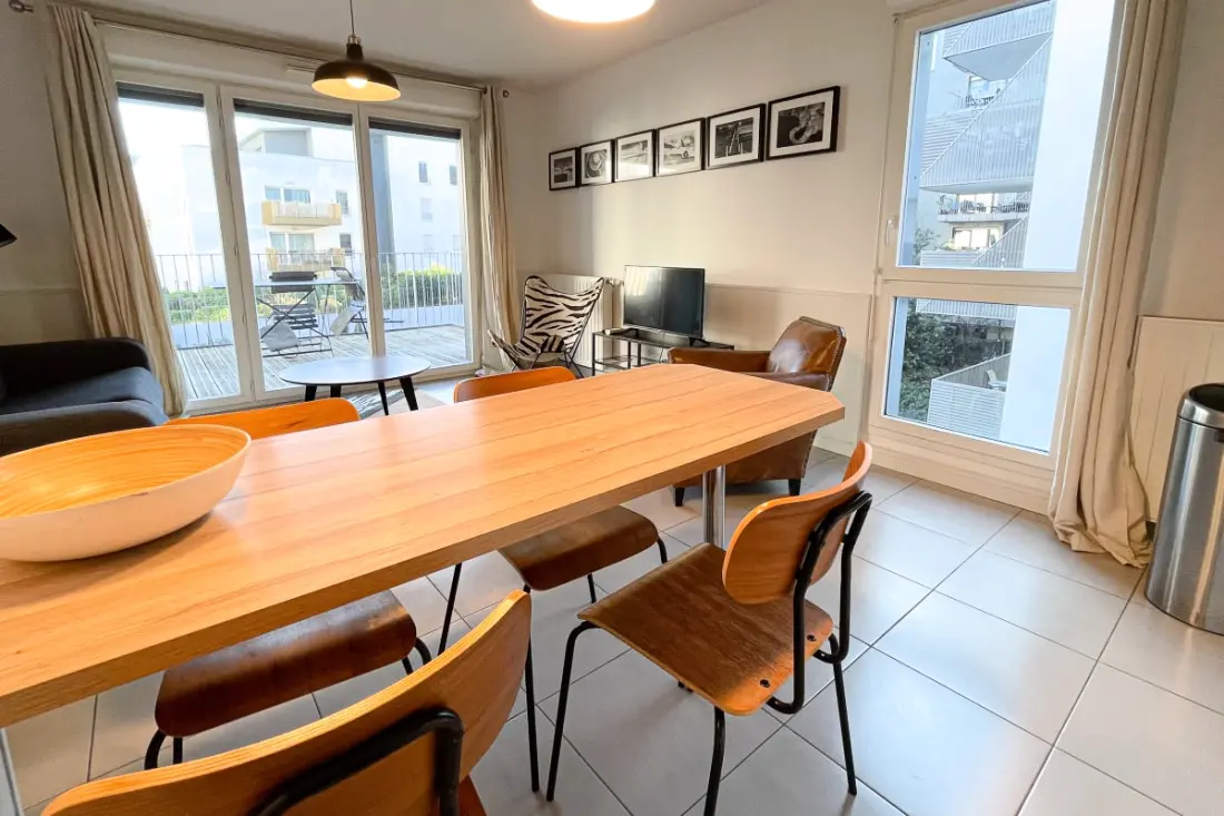 Appartement Rayonnant Et Moderne Très Bien Situé, Proche De La Cité Du Vin