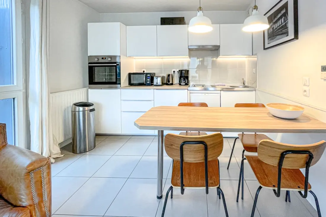 Appartement Rayonnant Et Moderne Très Bien Situé, Proche De La Cité Du Vin