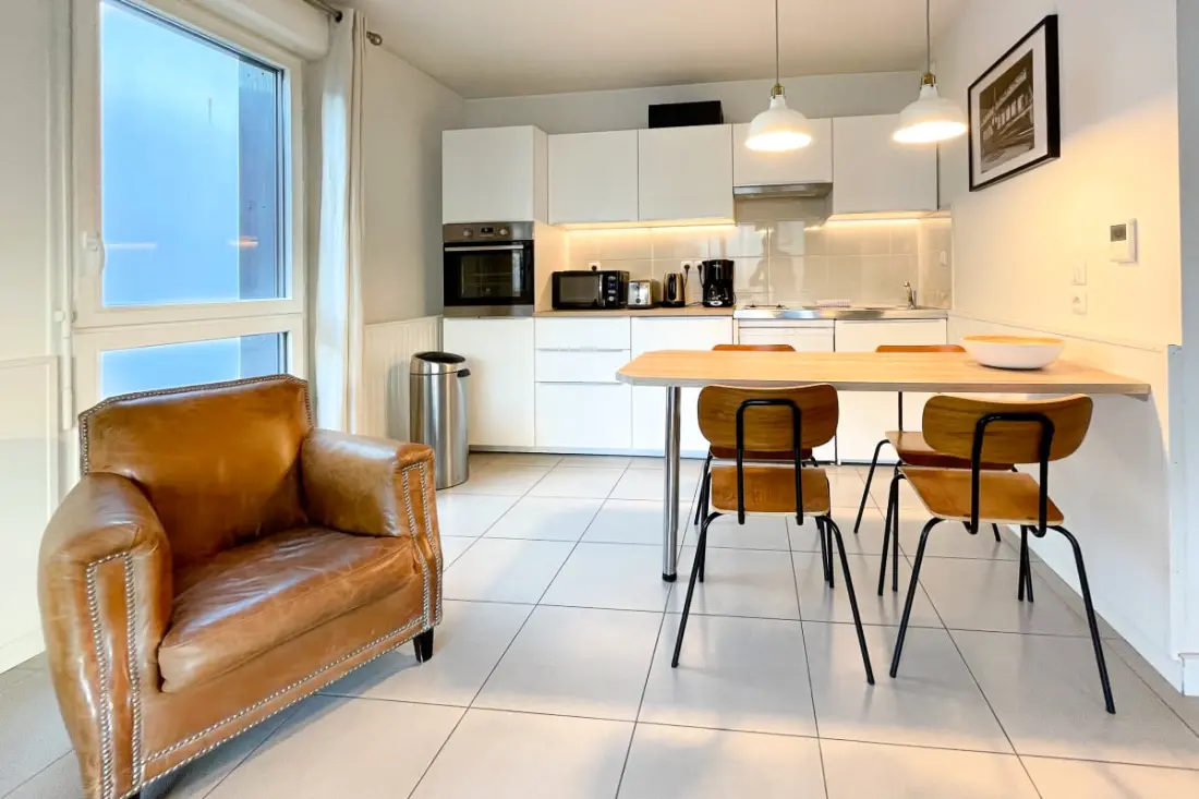 Appartement Rayonnant Et Moderne Très Bien Situé, Proche De La Cité Du Vin