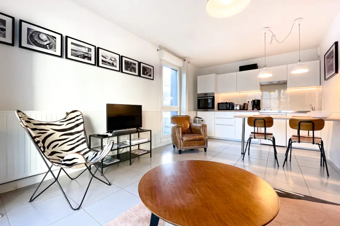 Appartement Rayonnant Et Moderne Très Bien Situé, Proche De La Cité Du Vin
