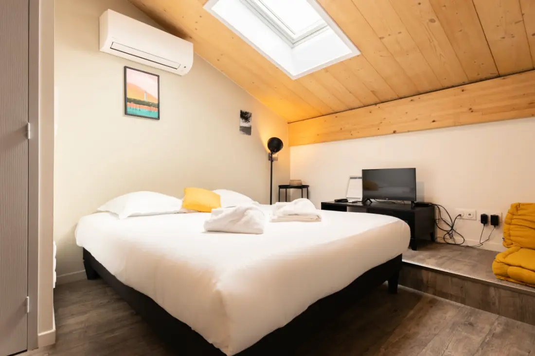 Appartement Rénové Avec Belle Pierre Pour 2 Personnes