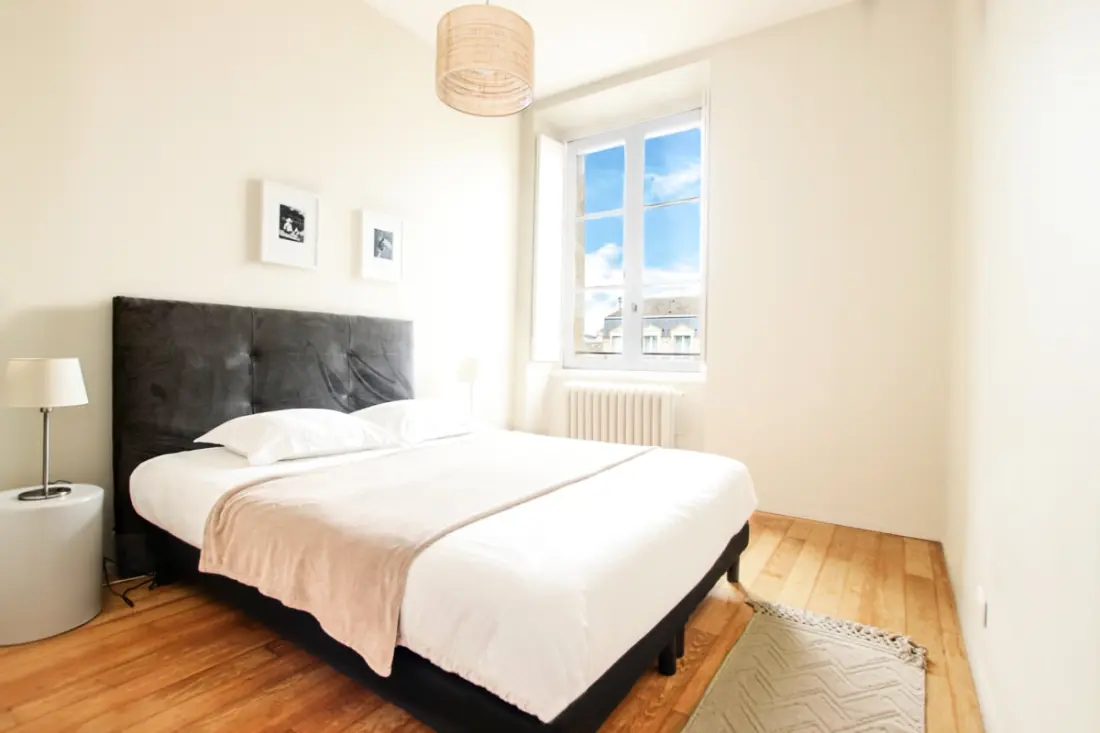 Appartement T3 De Prestige Proche Du Jardin Public De Bordeaux