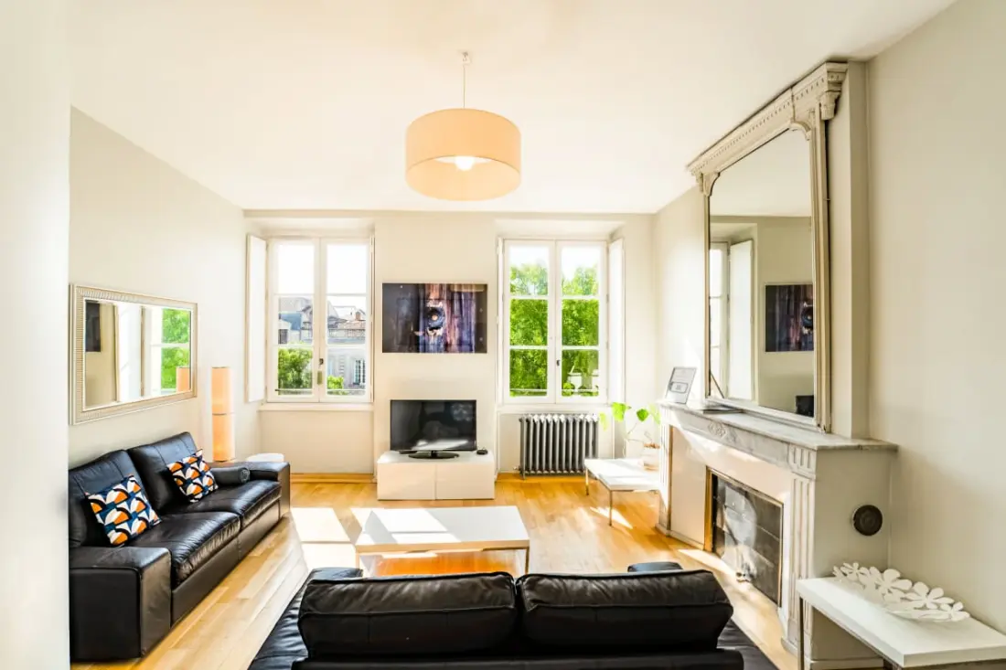 Appartement T3 De Prestige Proche Du Jardin Public De Bordeaux