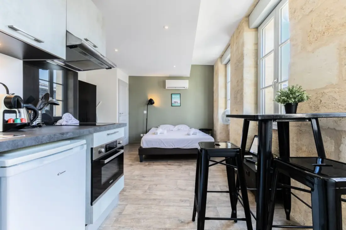 Bel Appartement Lumineux Pierre Bordelaise Pour 2p