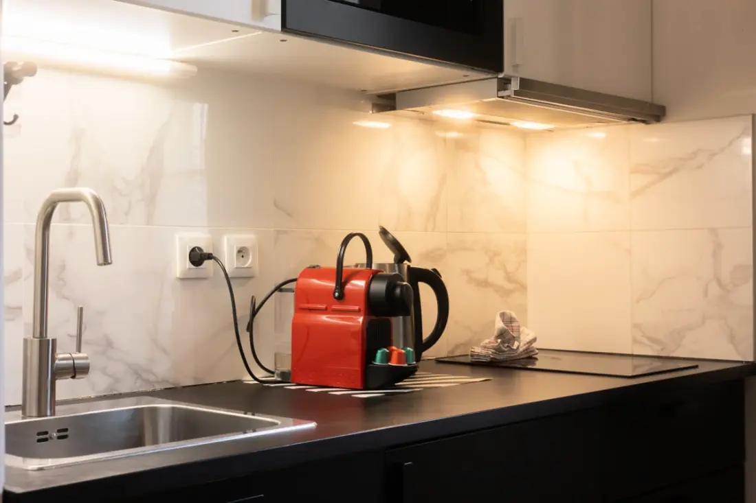 Bel Appartement Parfaitement Rénové Pour 2, Face à La Gare Saint-jean
