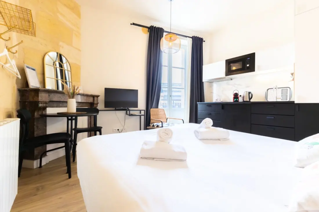 Charmant Appartement Pour 2 Personnes Joliment Décoré Vers La Gare St-jean