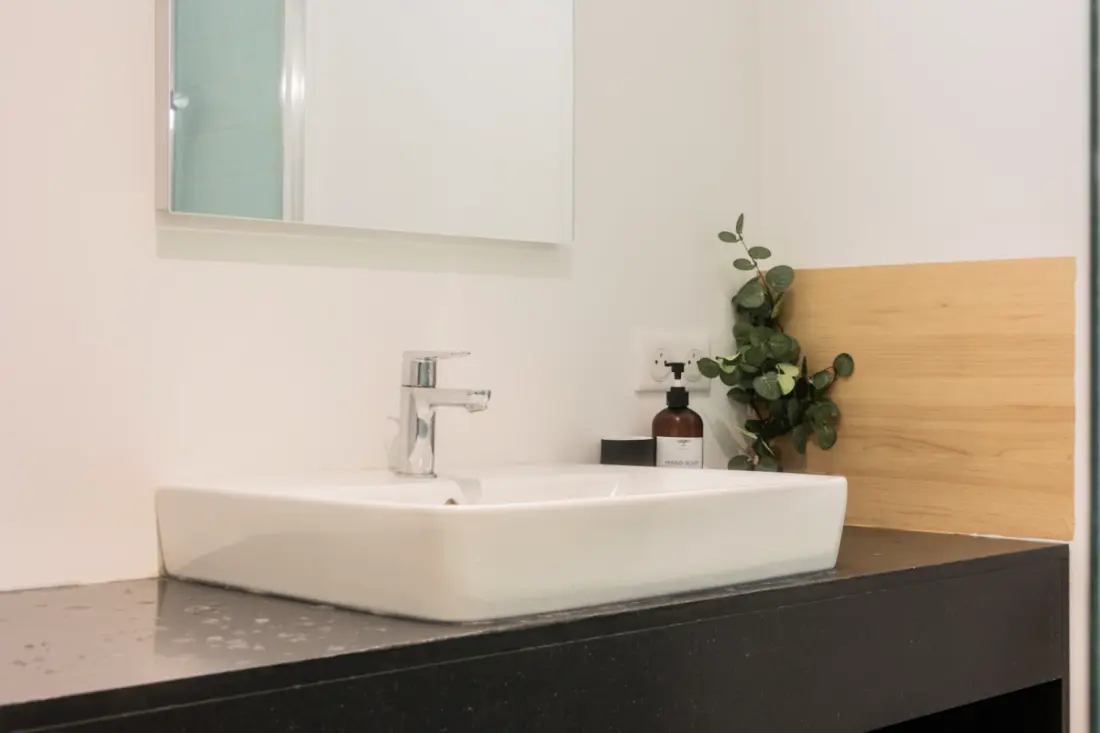 Charmant Et Rayonnant Appartement De 55 M² Situé Dans Le Coeur De Bordeaux