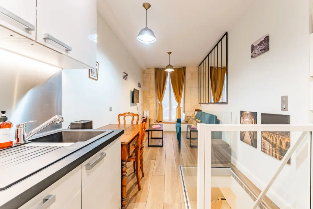 Duplex Agréable Au Cœur De Bordeaux Avec Climatisation Pour 4 Personnes