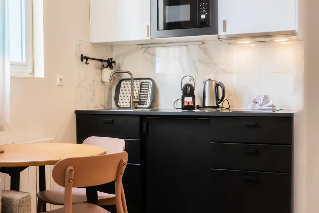 Duplex Confortable Dans La Belle Pierre Placé Au Porte De La Gare St-jean
