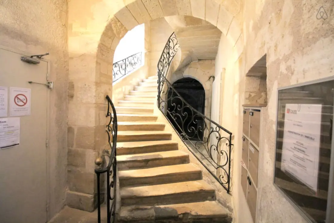 Magnifique Appartement De Charme Confortable Pour 6 Dans La Rue Ausone