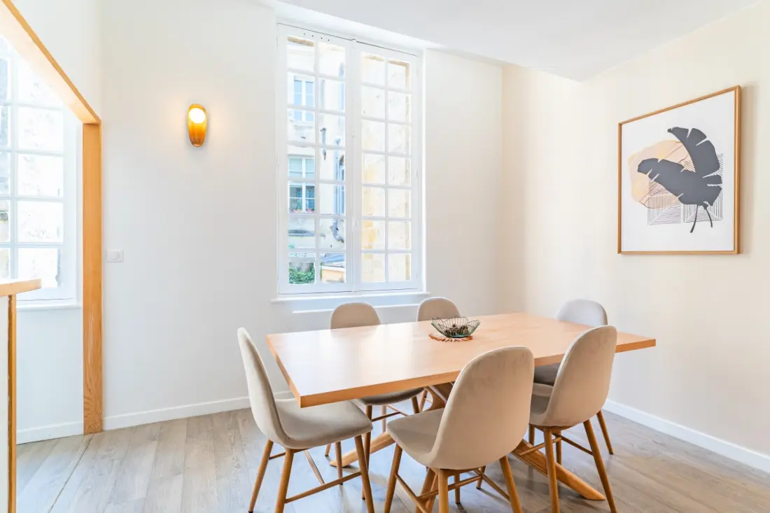Magnifique Appartement De Charme Confortable Pour 6 Dans La Rue Ausone