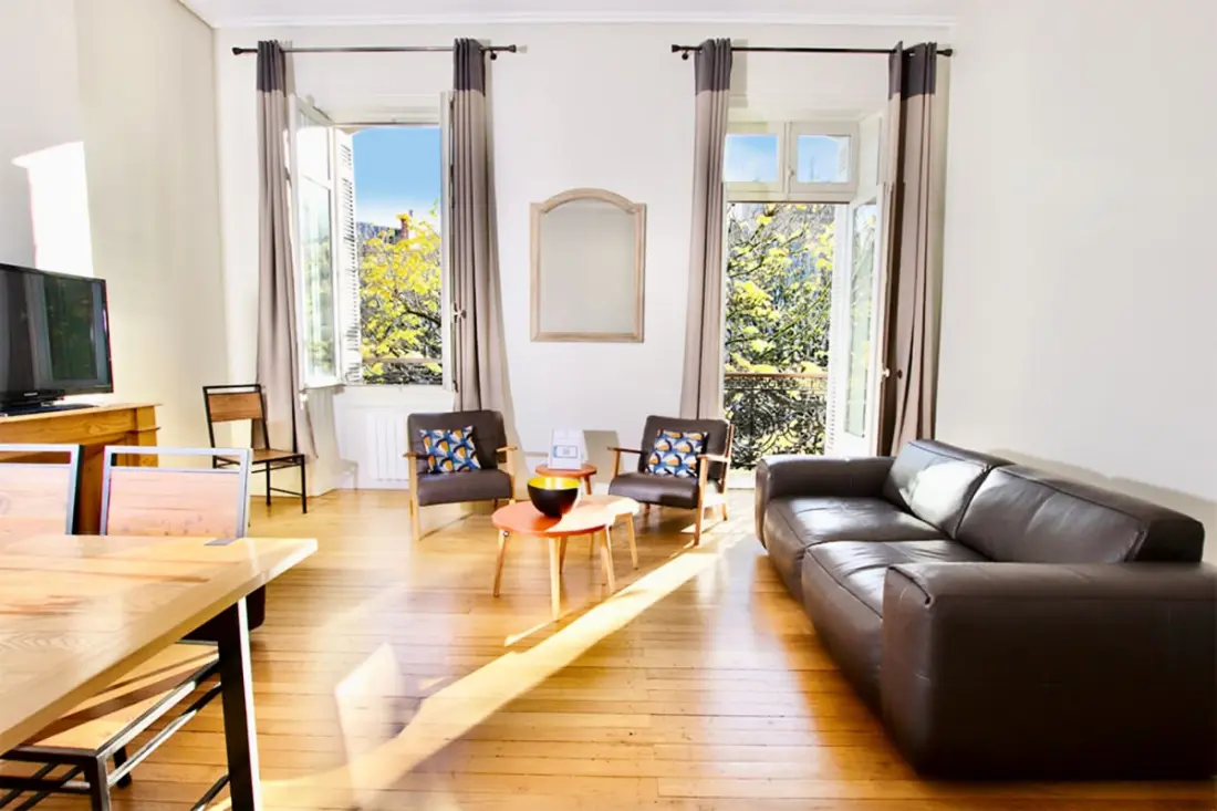 Magnifique Et Lumineux T3 De Charme Aux Quinconces Idéal Pour 4 Personnes