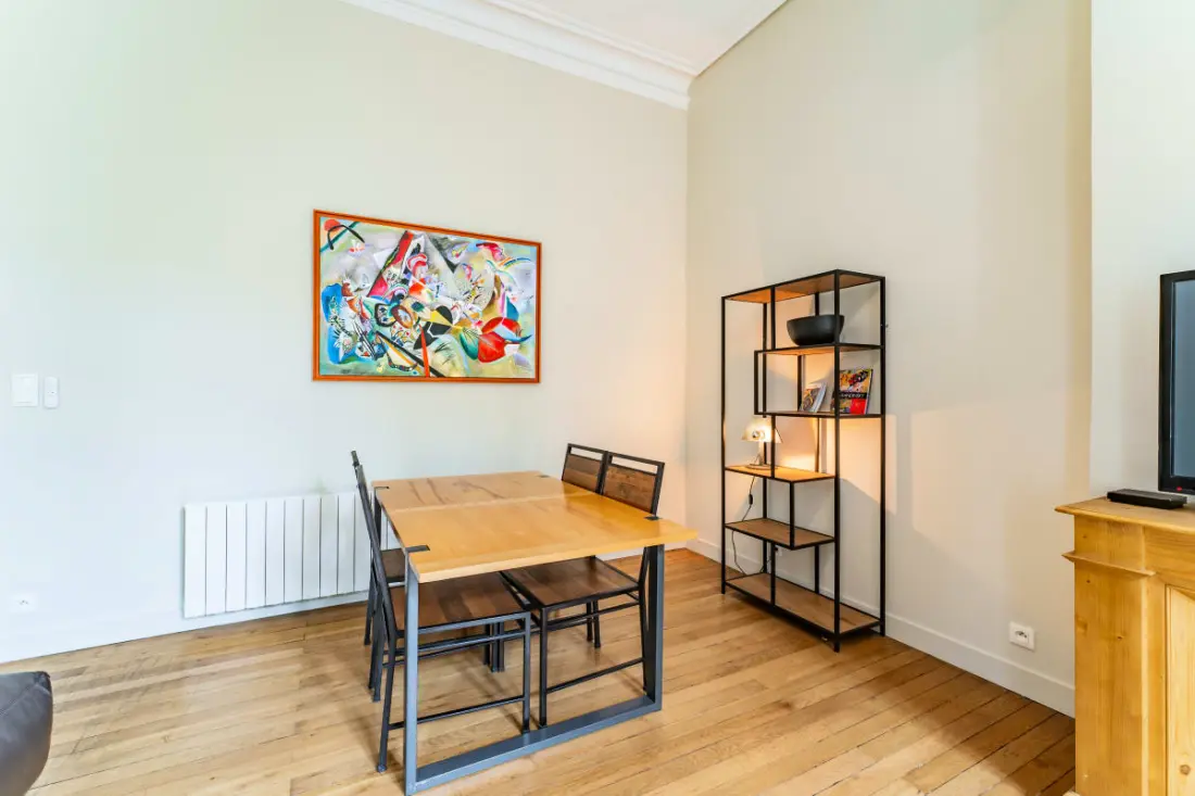 Magnifique Et Lumineux T3 De Charme Aux Quinconces Idéal Pour 4 Personnes